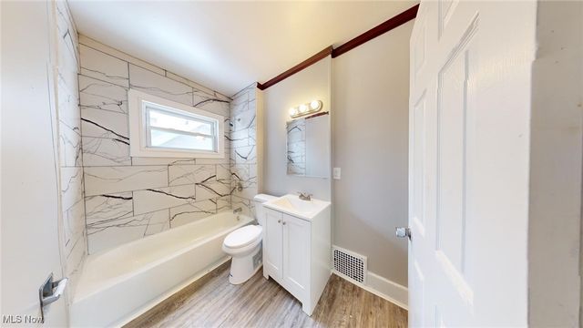 4500 W 39th Street, Cleveland, OH 44109