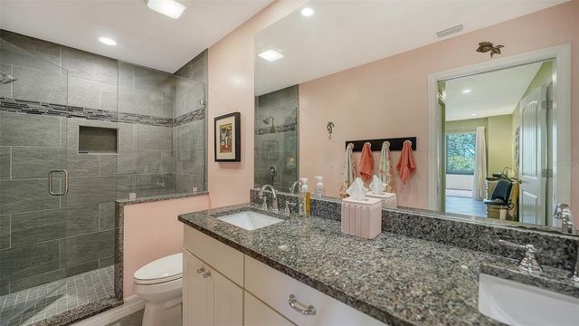 1200 EAST PEPPERTREE LANE 302, Sarasota, FL 34242