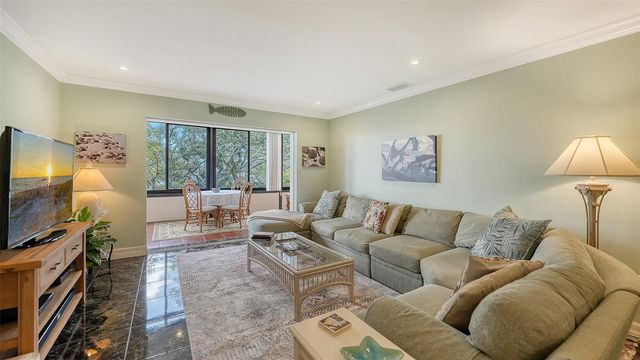 1200 EAST PEPPERTREE LANE 302, Sarasota, FL 34242