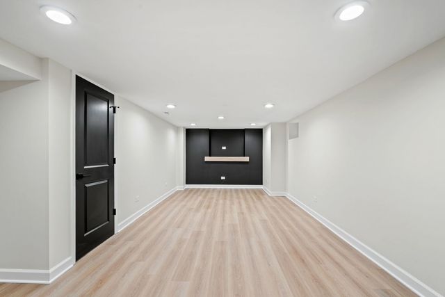 6444 28th Place, Berwyn, IL 60402