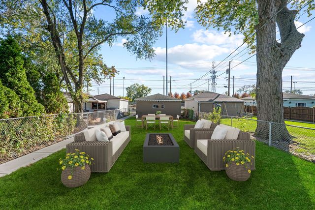 6444 28th Place, Berwyn, IL 60402