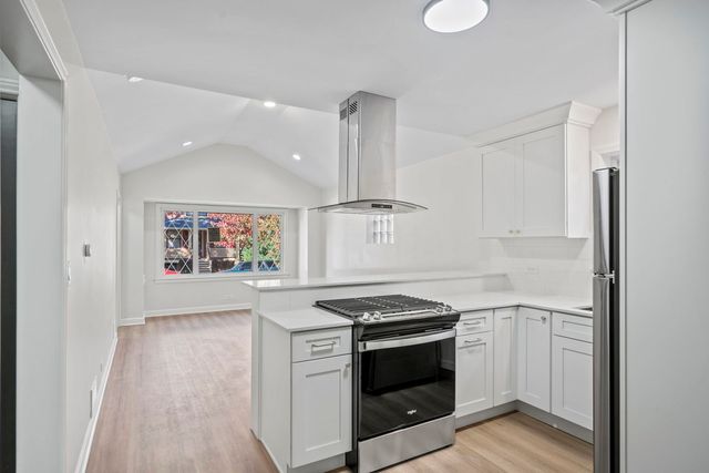 6444 28th Place, Berwyn, IL 60402