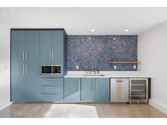 12320 Sw RIVERVIEW Ln, Wilsonville, OR 97070