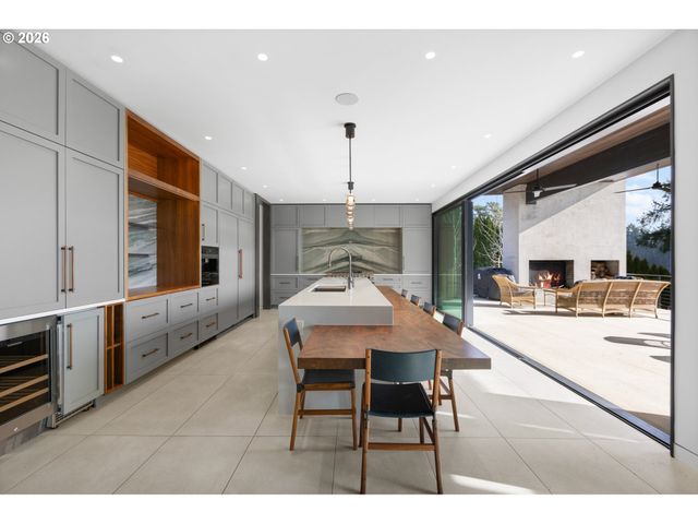 12320 Sw RIVERVIEW Ln, Wilsonville, OR 97070