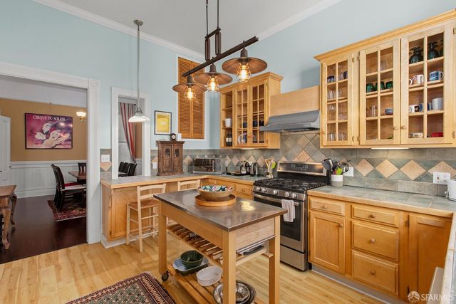 237 Pierce Street, San Francisco, CA 94117