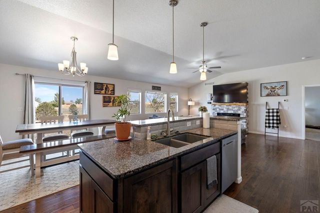 926 S Monterosa Dr, Pueblo West, CO 81007