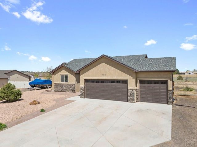 926 S Monterosa Dr, Pueblo West, CO 81007