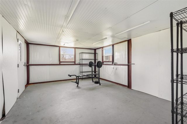 41712 Harpers Church Road, Hempstead, TX 77445