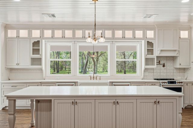41712 Harpers Church Road, Hempstead, TX 77445
