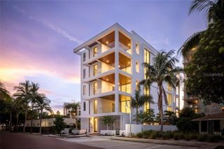 509 GOLDEN GATE POINT 3, Sarasota, FL 34236