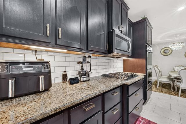 2331 Pumpkin Patch Lane, Richmond, TX 77406