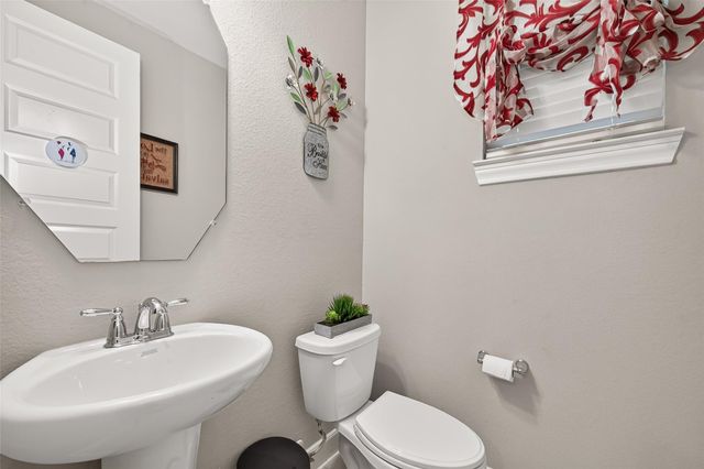 2331 Pumpkin Patch Lane, Richmond, TX 77406