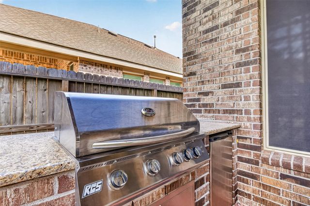 2331 Pumpkin Patch Lane, Richmond, TX 77406