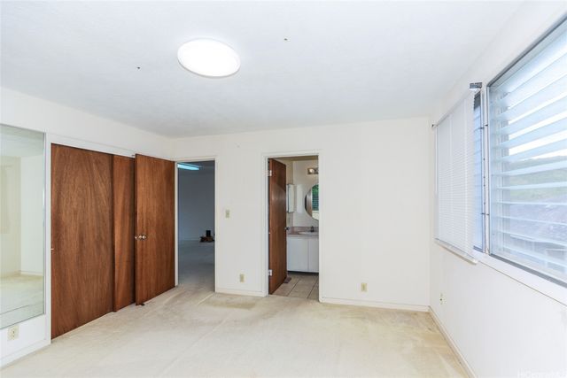 1647 Ala Amoamo Street, Honolulu, HI 96819