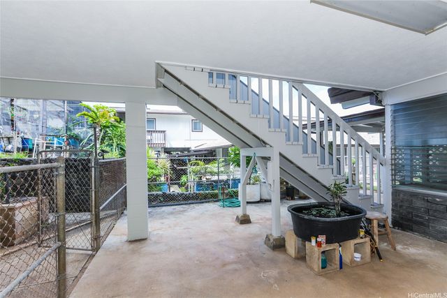 1647 Ala Amoamo Street, Honolulu, HI 96819