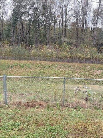 392 Katie Lane, Commerce, GA 30529