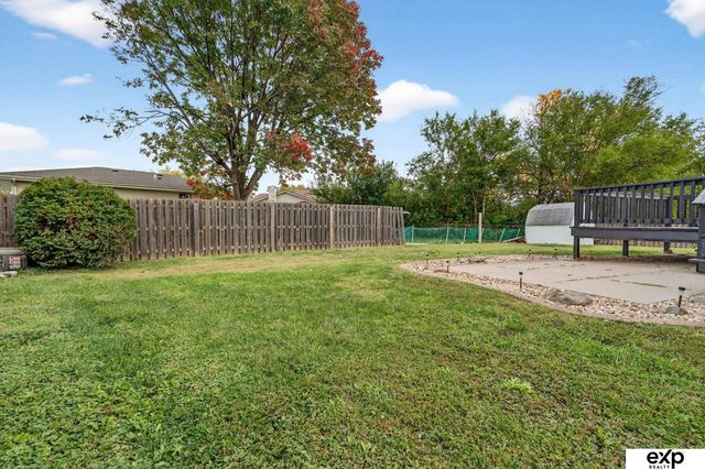 13518 Washington Circle, Omaha, NE 68137