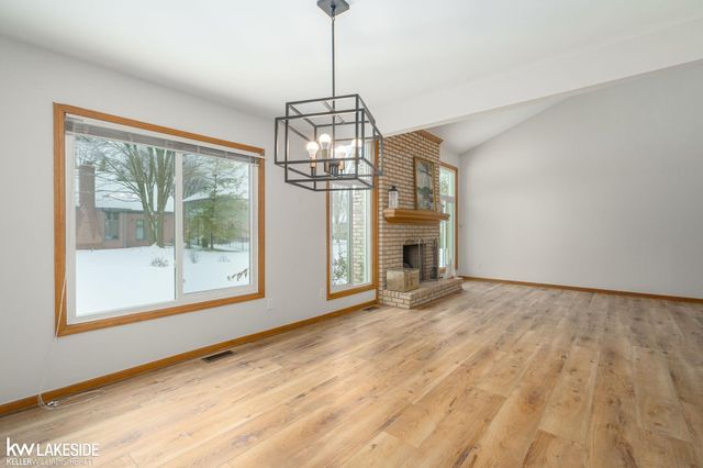 52531 Lasalle Drive, Shelby Twp, MI 48315