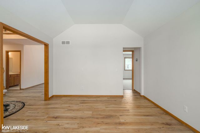 52531 Lasalle Drive, Shelby Twp, MI 48315