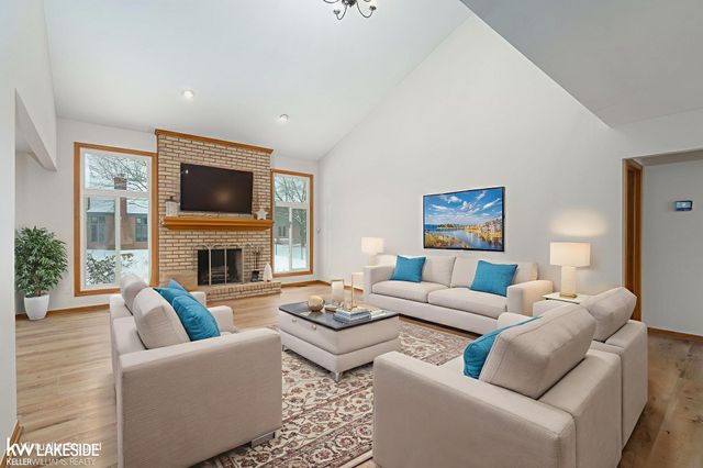 52531 Lasalle Drive, Shelby Twp, MI 48315