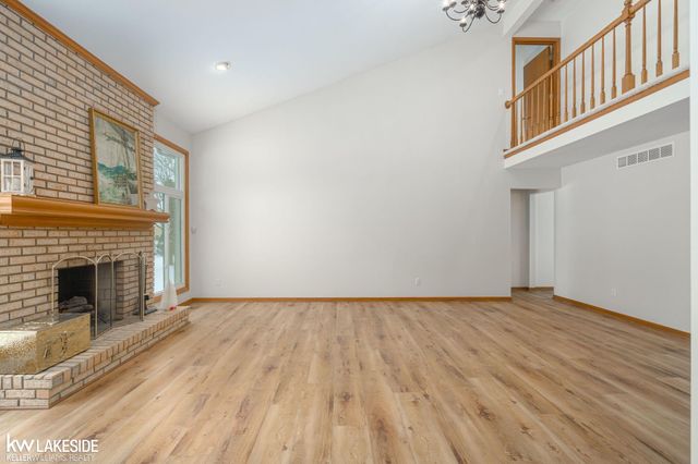 52531 Lasalle Drive, Shelby Twp, MI 48315