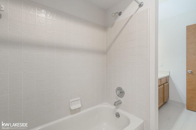 52531 Lasalle Drive, Shelby Twp, MI 48315