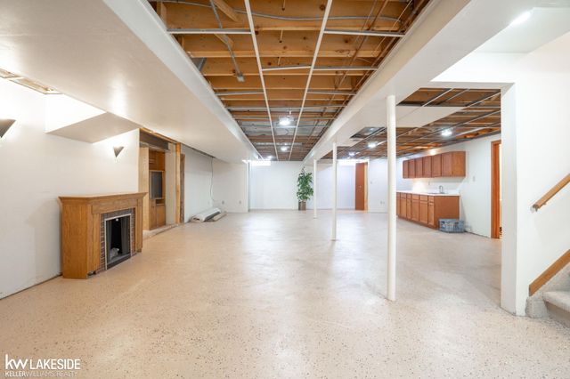 52531 Lasalle Drive, Shelby Twp, MI 48315