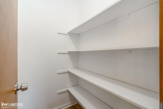 52531 Lasalle Drive, Shelby Twp, MI 48315