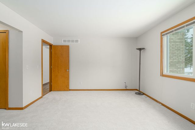 52531 Lasalle Drive, Shelby Twp, MI 48315