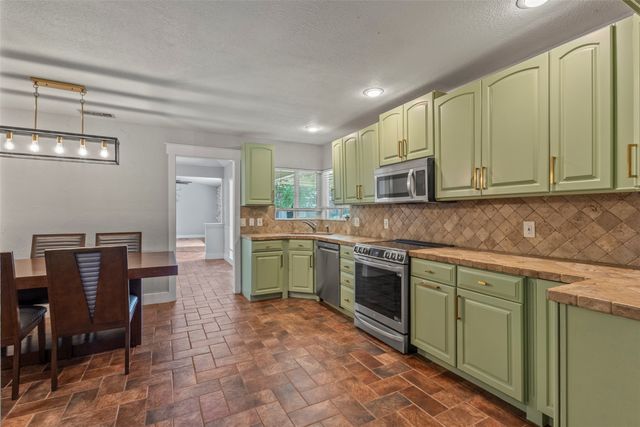 2248 Dorrington Drive, Dallas, TX 75228