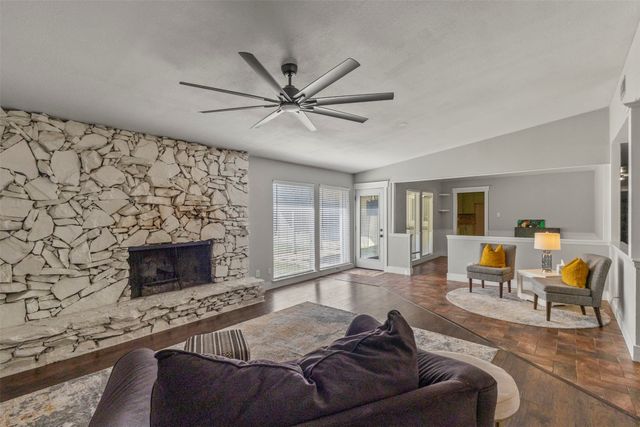 2248 Dorrington Drive, Dallas, TX 75228