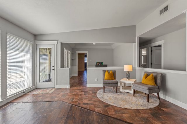 2248 Dorrington Drive, Dallas, TX 75228