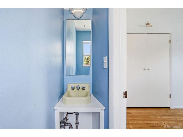 27876 Lupine Dr, Evergreen, CO 80439