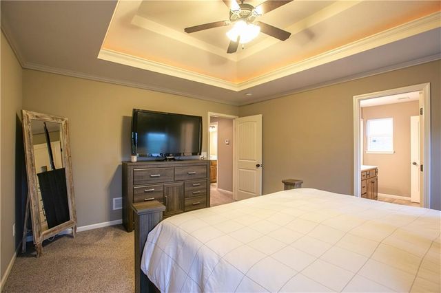 1925 S 47th Terrace, Kansas City, KS 66106