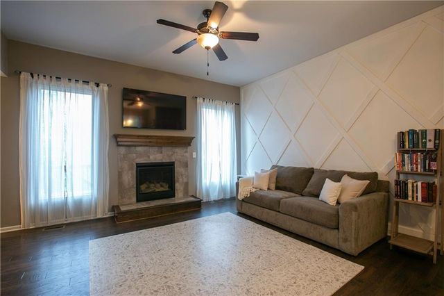 1925 S 47th Terrace, Kansas City, KS 66106
