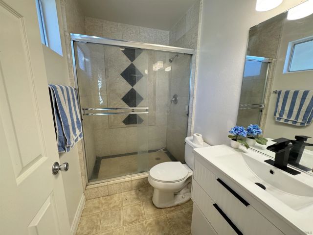 1531 View Pointe, Escondido, CA 92027