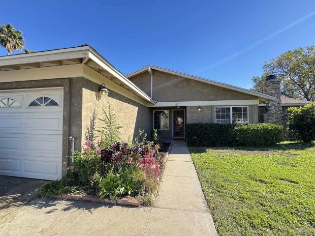 1531 View Pointe, Escondido, CA 92027