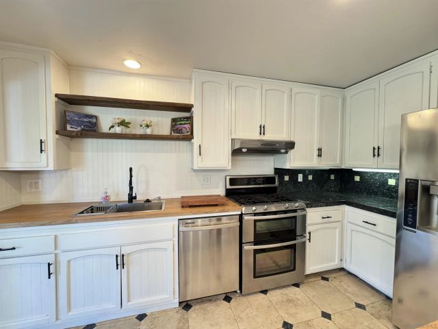 1531 View Pointe, Escondido, CA 92027