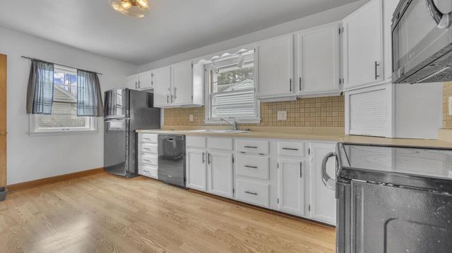 1118 Wilson AVENUE, Sheboygan, WI 53081