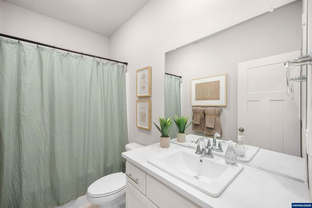 4301 Hackamore Ct SE, Albany, OR 97322