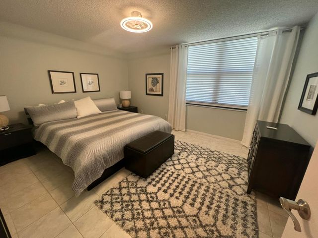 2025 Lavers Circle D107, Delray Beach, FL 33444