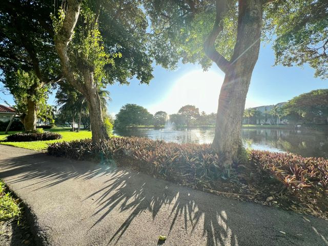 2025 Lavers Circle D107, Delray Beach, FL 33444