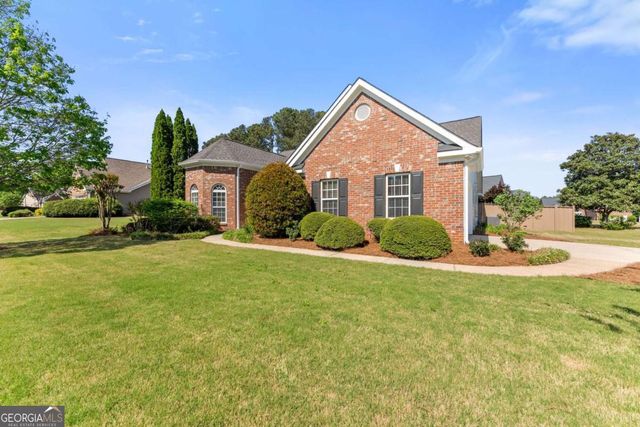 1718 Sapling Court, Lawrenceville, GA 30043