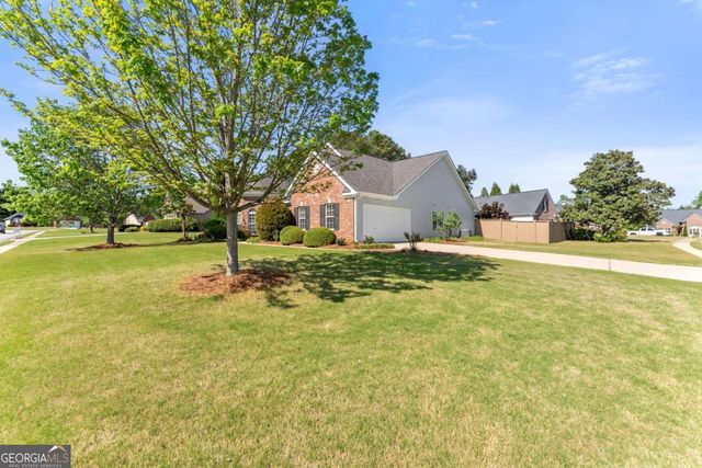 1718 Sapling Court, Lawrenceville, GA 30043