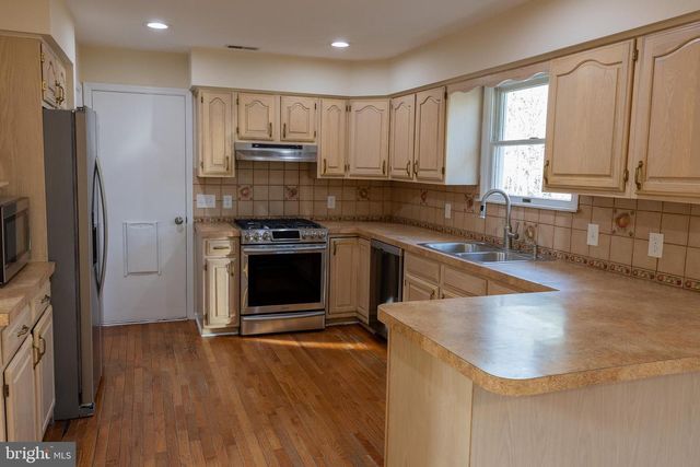 236 MAPLE TER, Buena, NJ 08310