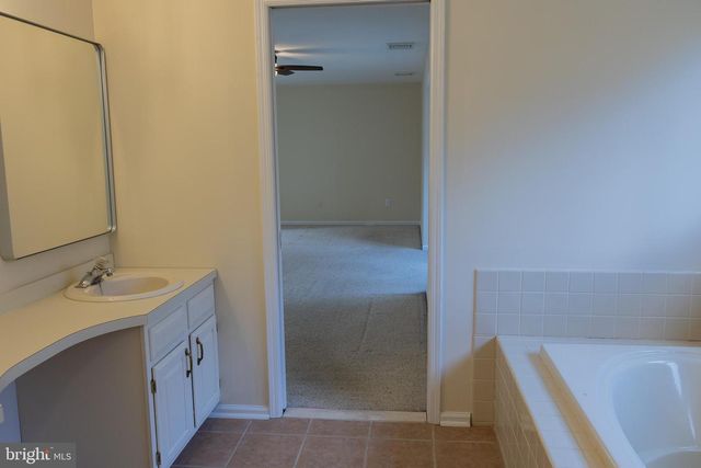 236 MAPLE TER, Buena, NJ 08310