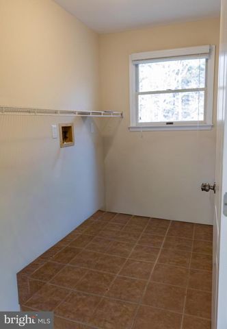 236 MAPLE TER, Buena, NJ 08310