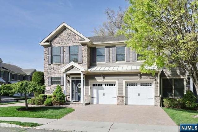 802 Whitney Lane, Allendale, NJ 07401