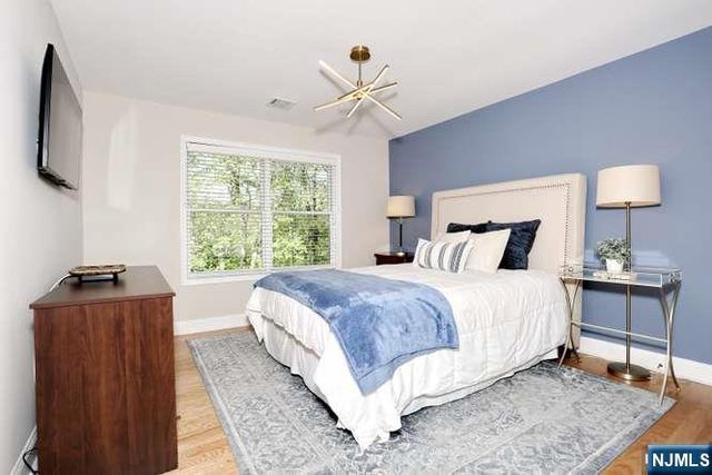 802 Whitney Lane, Allendale, NJ 07401