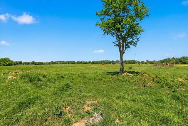 225 Valerie Way, Copper Canyon, TX 76226